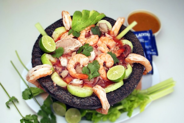 搭建智慧餐飲系統(tǒng)時(shí)，怎么邀請商家？