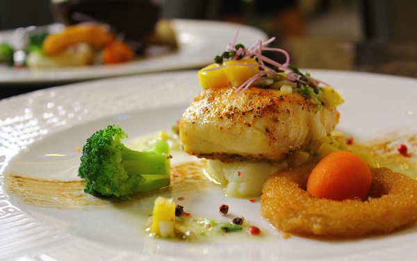 搭建智慧餐飲系統(tǒng)時(shí)，怎么邀請商家？