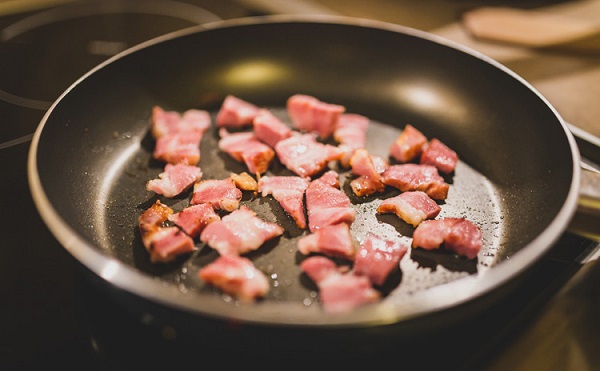 對于餐廳來說，選擇使用智慧訂餐系統(tǒng)有什么好處？