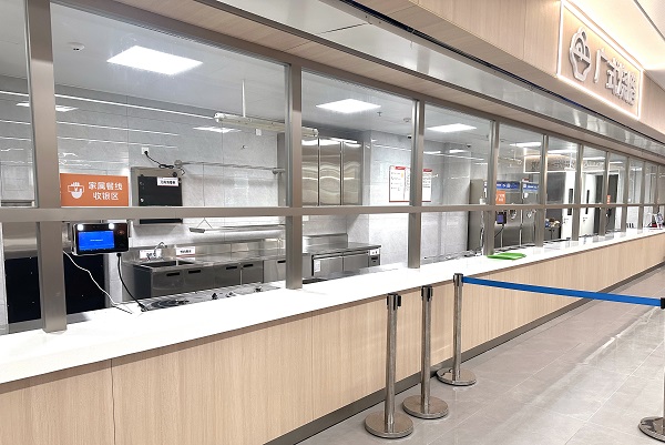 壁掛式消費(fèi)機(jī)